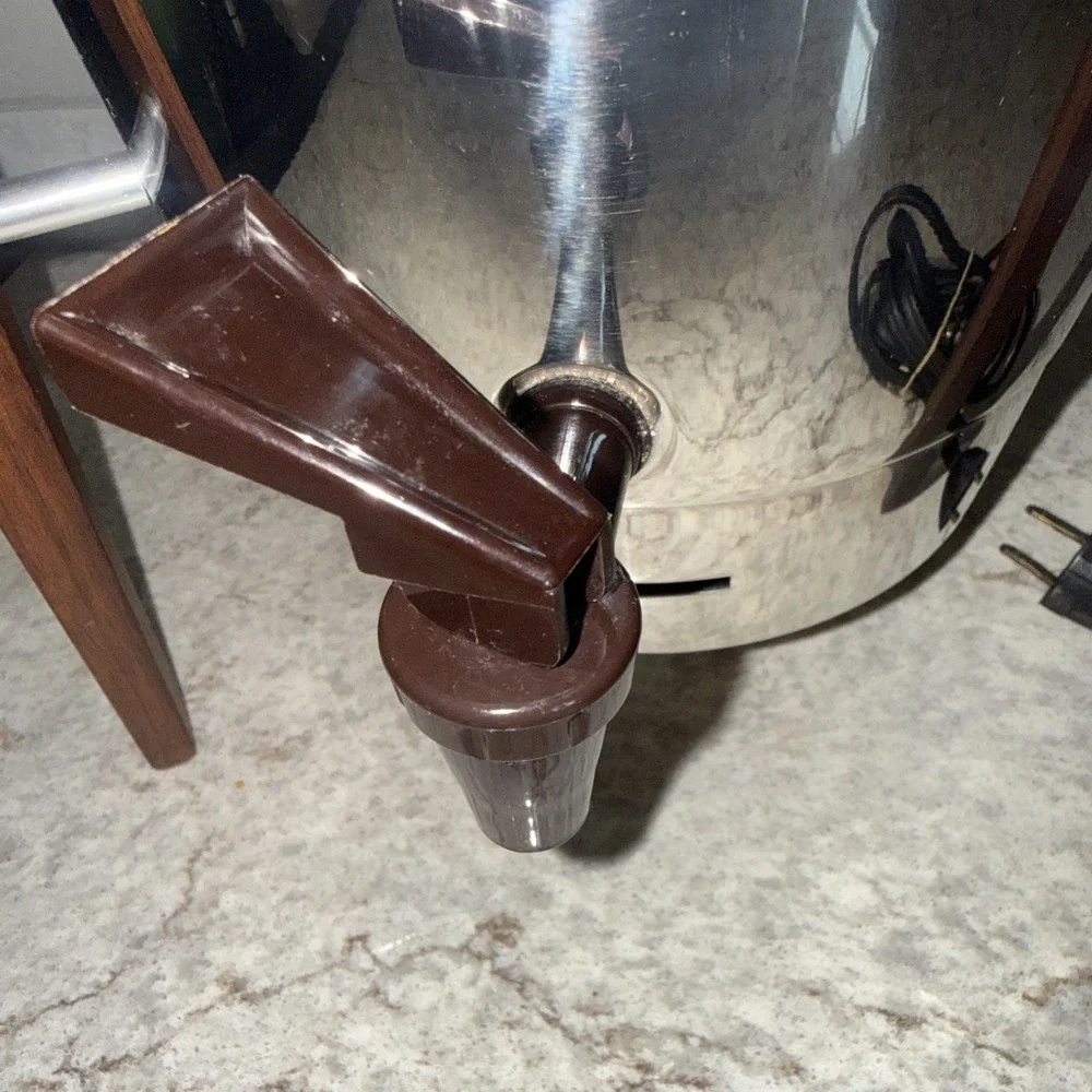 Vintage Regal Ware 1330 Atomic Rocket Coffee Percolator Teak Legs 10-30 Cup MCM